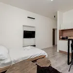 Cracow Downtown Comfort By Bookinghost Lägenhet