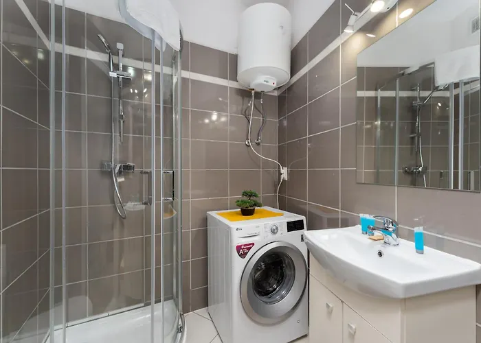 Cracow Downtown Comfort By Bookinghost Appartement